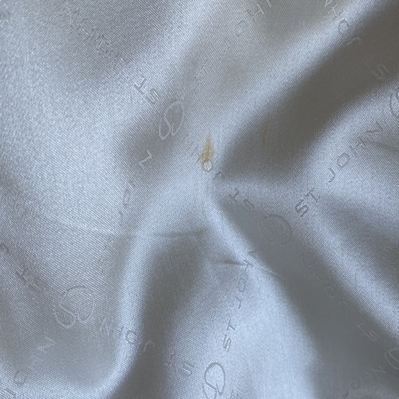 Vintage St.John off white faux fur vest/jacket, P 🎊🎈Host Pick🎊🎈 - Picture 10 of 10